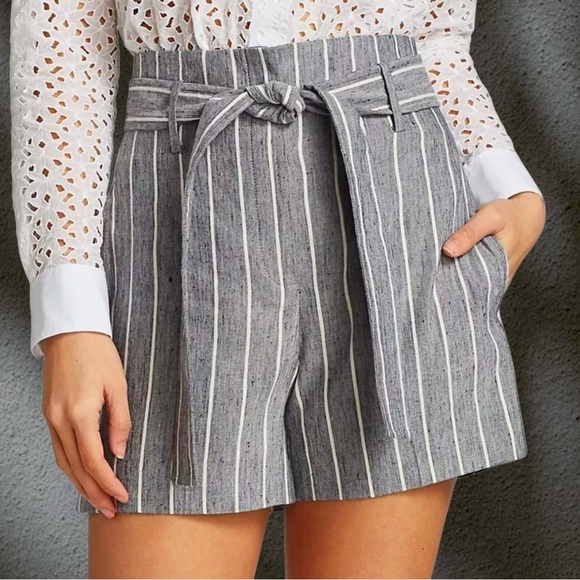 NWOT Theory ‘Wythe Linen Belted High Waist Striped Shorts’ in “Indigo Multi” 2 - Picture 4 of 13